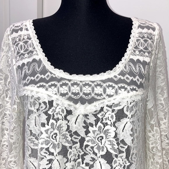 NEW FREE PEOPLE Sheer Lace White Peasant Tunic Blouse Sexy Babydoll Hi-Low Top S - Picture 9 of 13